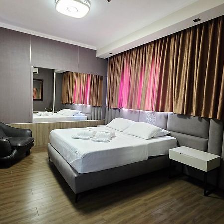 Hotel House Rishon Leziyyon Exterior photo